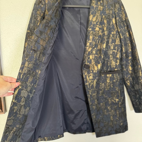 Lafayette 148 New York Gold Shimmer Metallic Blazer Size 2 - Picture 9 of 9